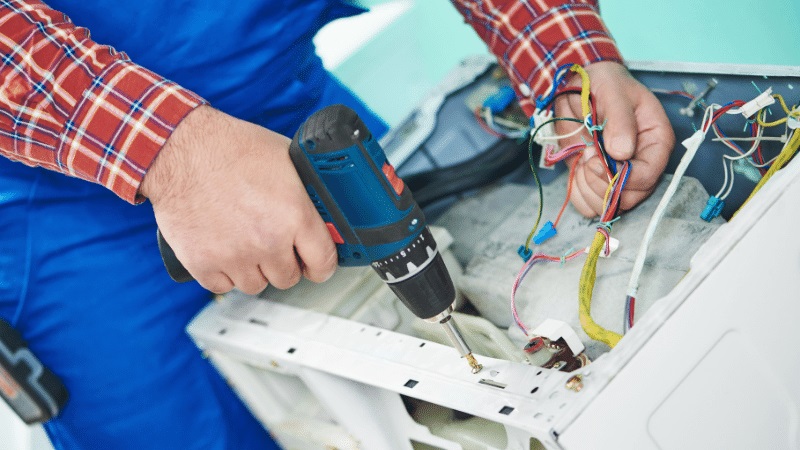 Ataşehir Hitachi servisi orijinal yedek parça kullanımı